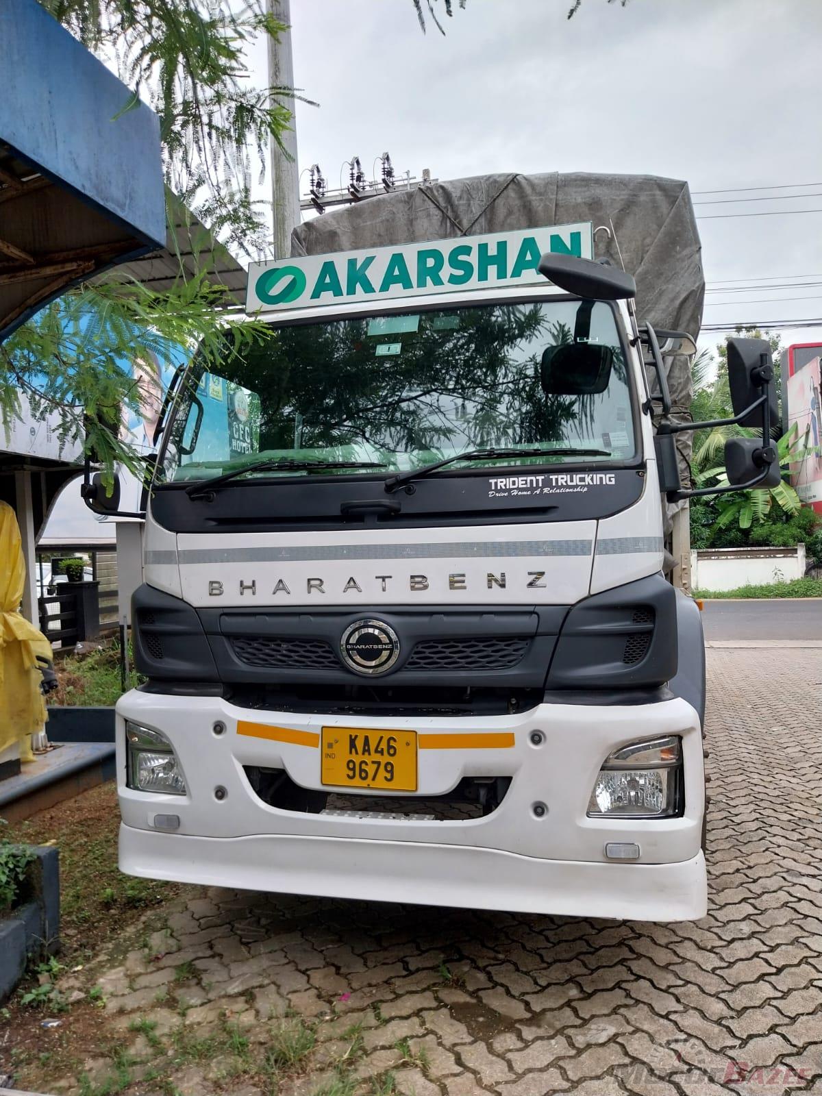 Bharath Benz 1917 2023 model Ka registered well maintained 12.5tonne passing.