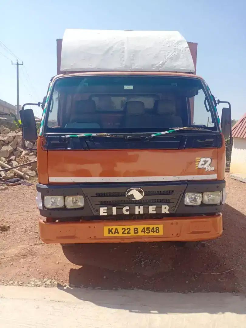 Eicher PRO 1095
