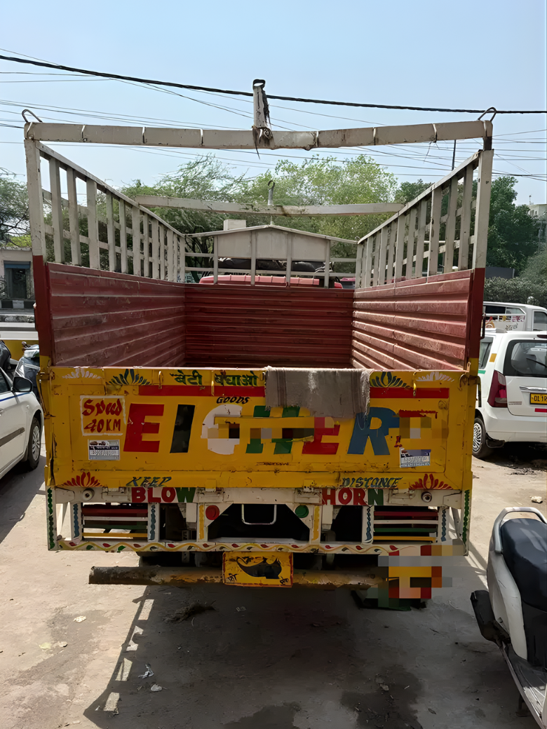 Eicher 1075 diesel all original paint bumper tak Orignal paint