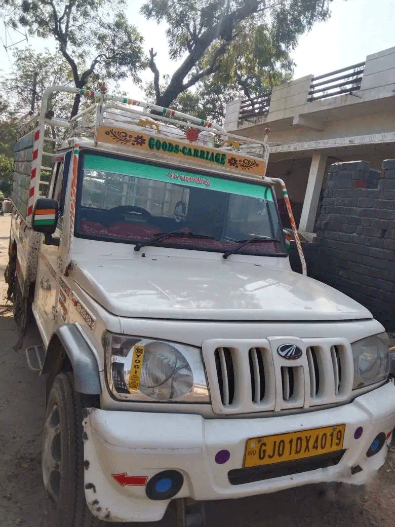 Mahindra Bolero Maxitruck Plus