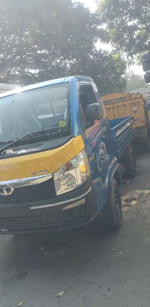 Tata Intra