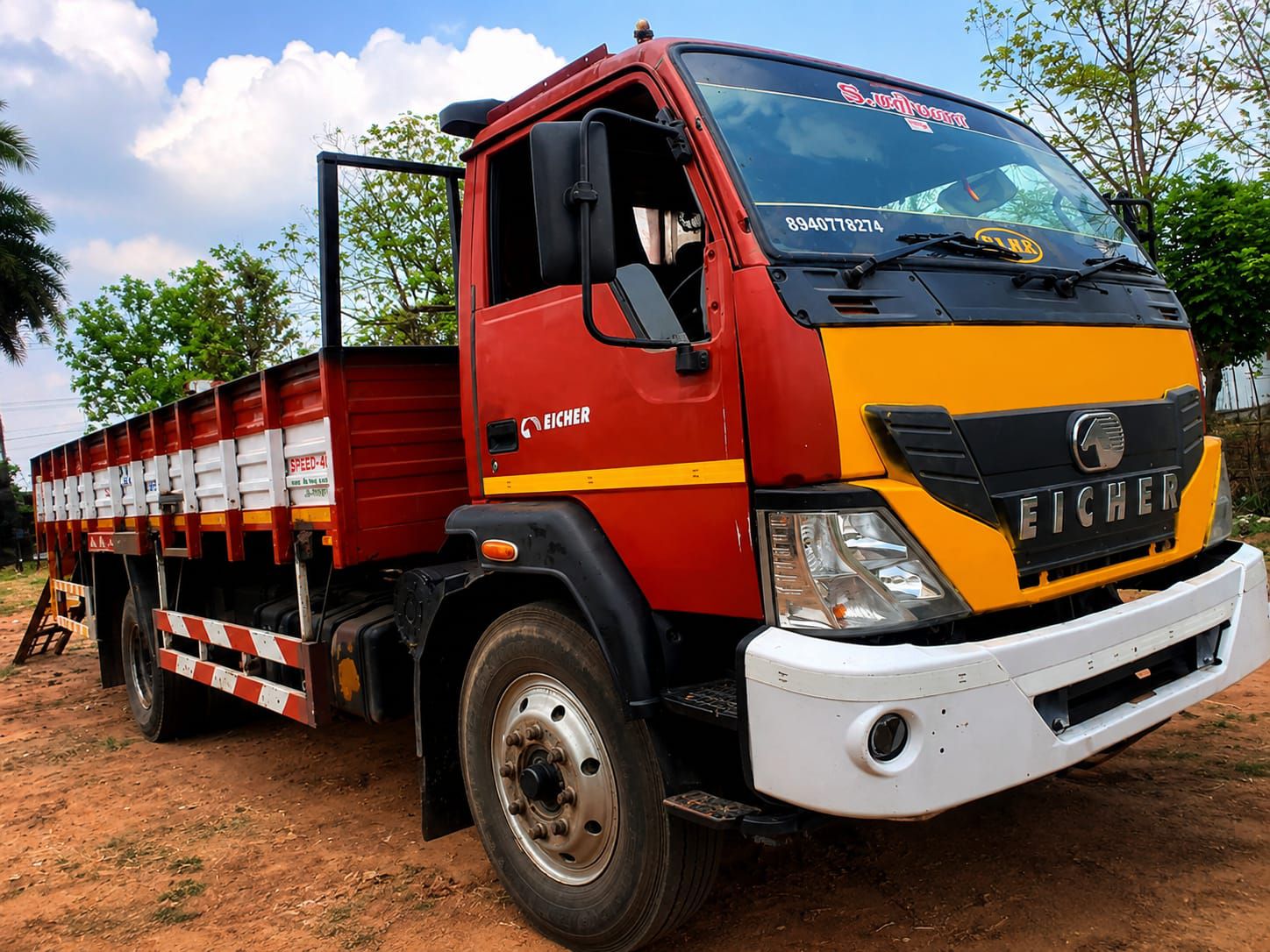 EICHER LORRY FOR SALE